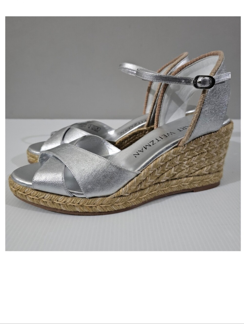 Stuart Weitzman Mirela II Espadrille Wedge Sandal Metallic Silver Womens 9 - Picture 13 of 13